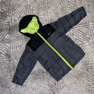 Pre Owned Kids Boys Nike Winter Jacket with Hood Size 5